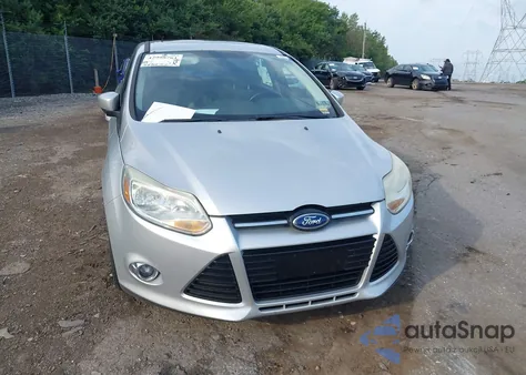 2012 Ford Focus Se z USA, uszkodzony, nr VIN 1FAHP3K22CL399114